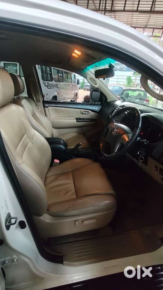 Toyota Fortuner 3.0 4x2 Automatic, 2013, Diesel