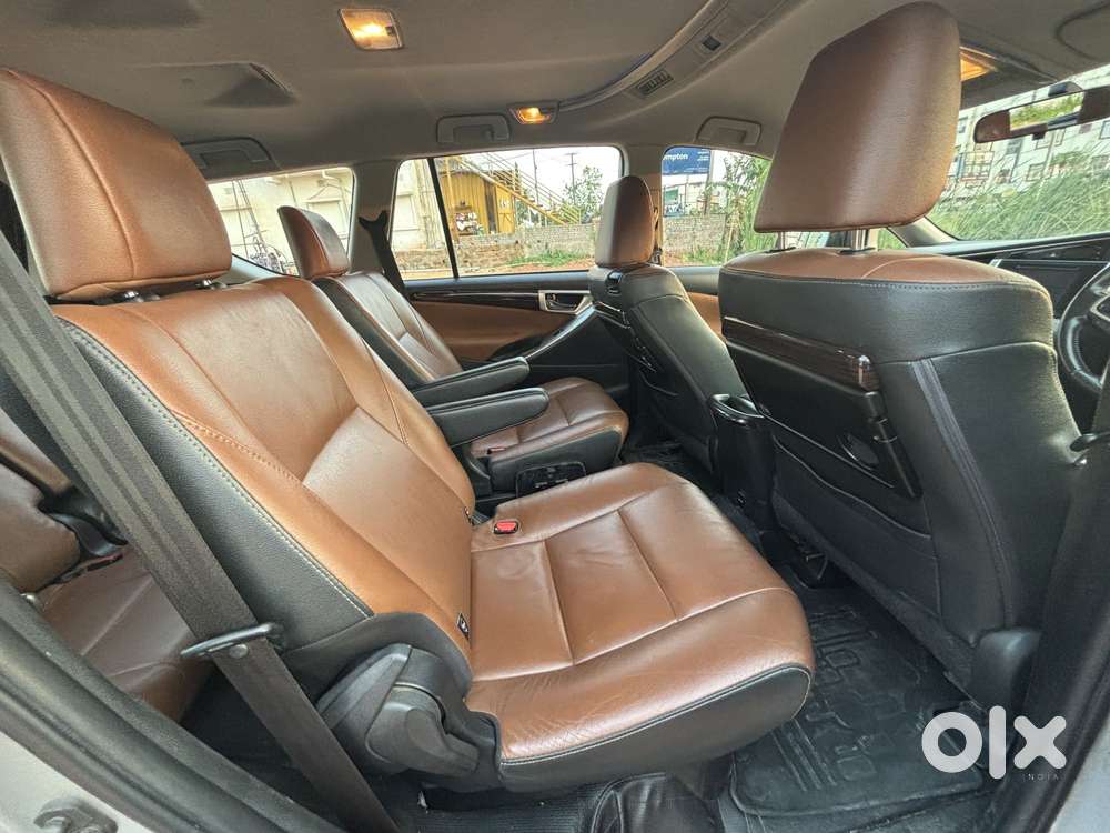 Toyota Innova Crysta 2.8 Z, 2017, Diesel
