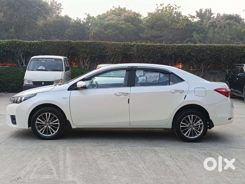 Toyota Corolla Altis Vl, 2016, Petrol
