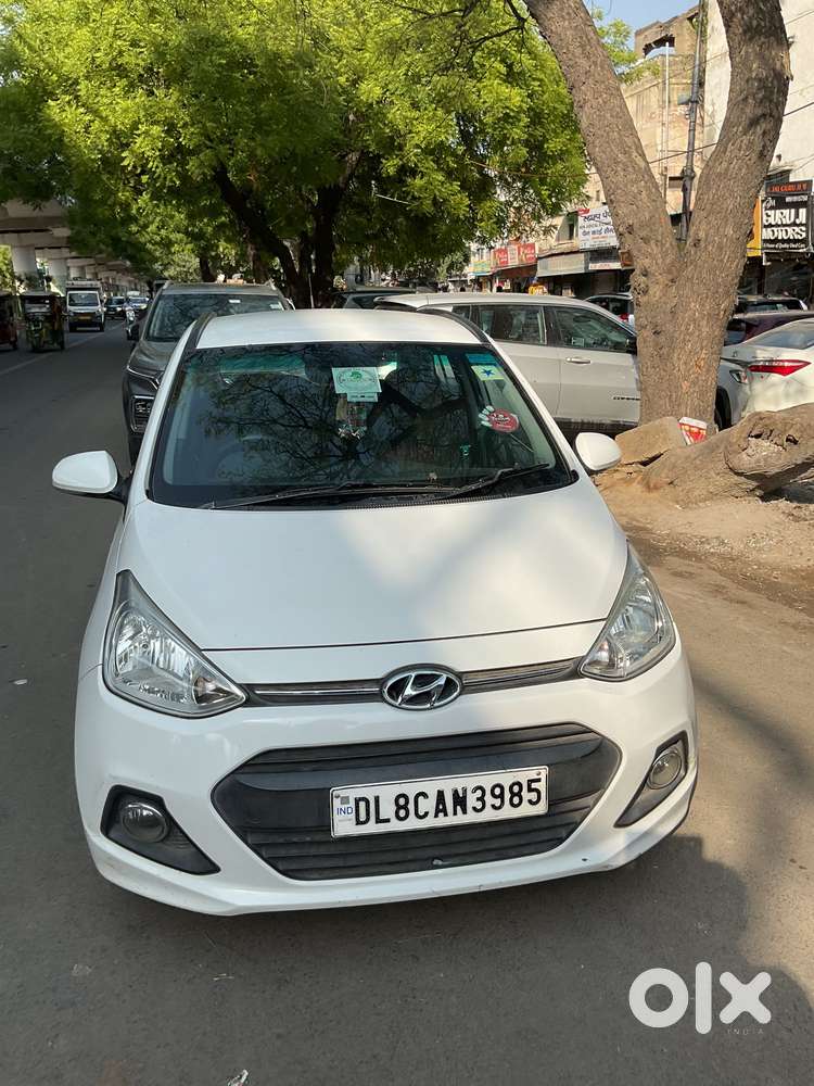 Hyundai I10 Sportz, 2016, Petrol