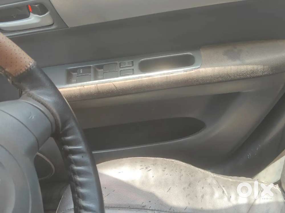 Maruti Suzuki Swift 2007 Petrol 95000 Km Driven
