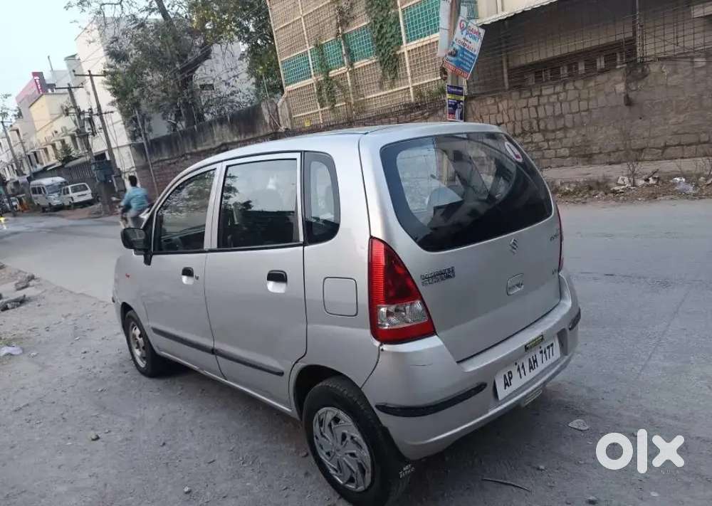 Maruti Suzuki Zen Estilo 2011