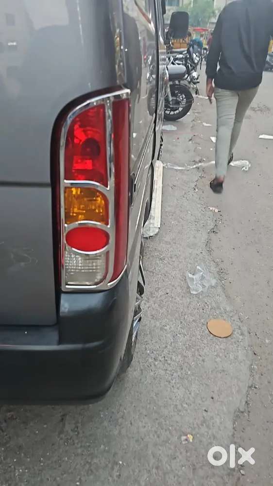 Marthi Suzuki Eco 7 Str