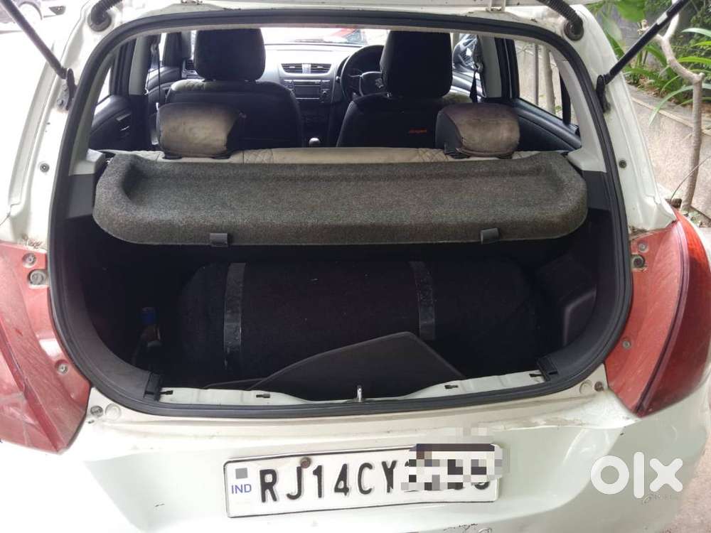 Swift Zxi P 2014 Petrol + Cng
