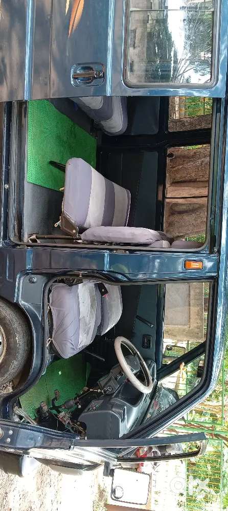 Maruti Suzuki Omni 8 Seater 2011