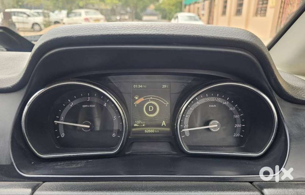 Tata Hexa 2.2 Xta 4x2 7 Str, 2017, Diesel