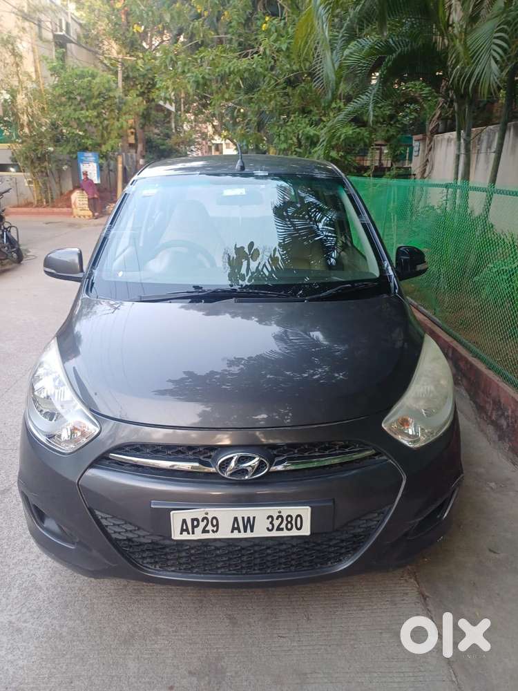 Hyundai I10 Asta Sunroof At, 2012, Petrol