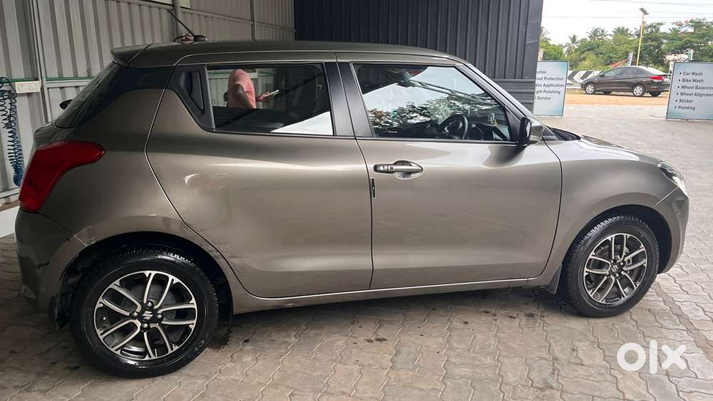Maruti Suzuki Swift Petrol 2024