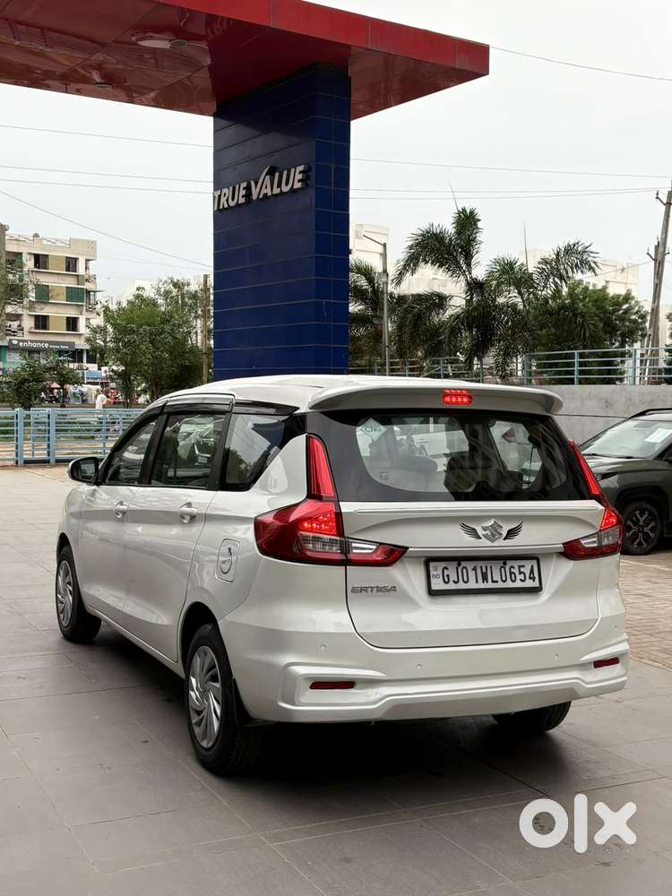 Maruti Suzuki Ertiga Vxi (o) Cng, 2023, Cng & Hybrids