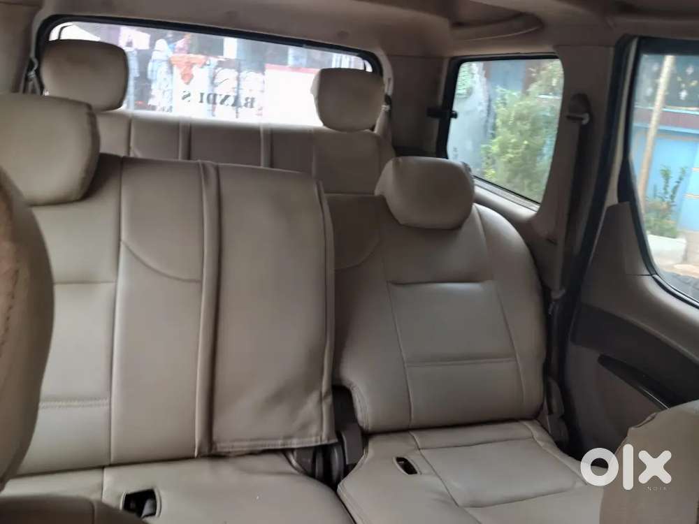 Mahindra Xylo 2011