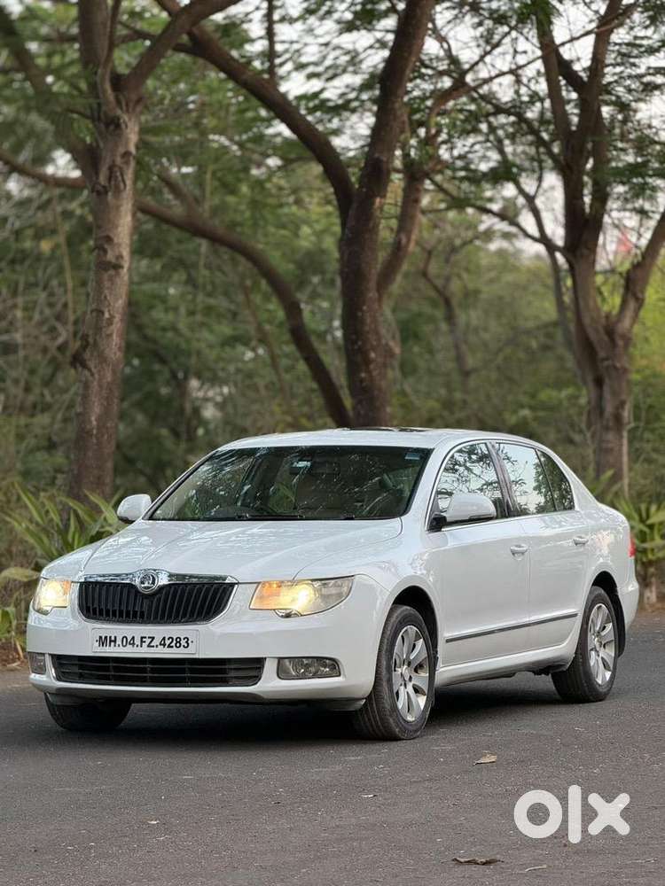Skoda Superb 2013 Model Automatic