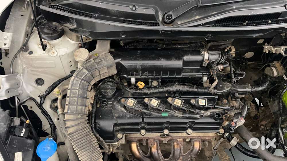 Maruti Suzuki Dzire 1.2 Zxi, 2019, Petrol
