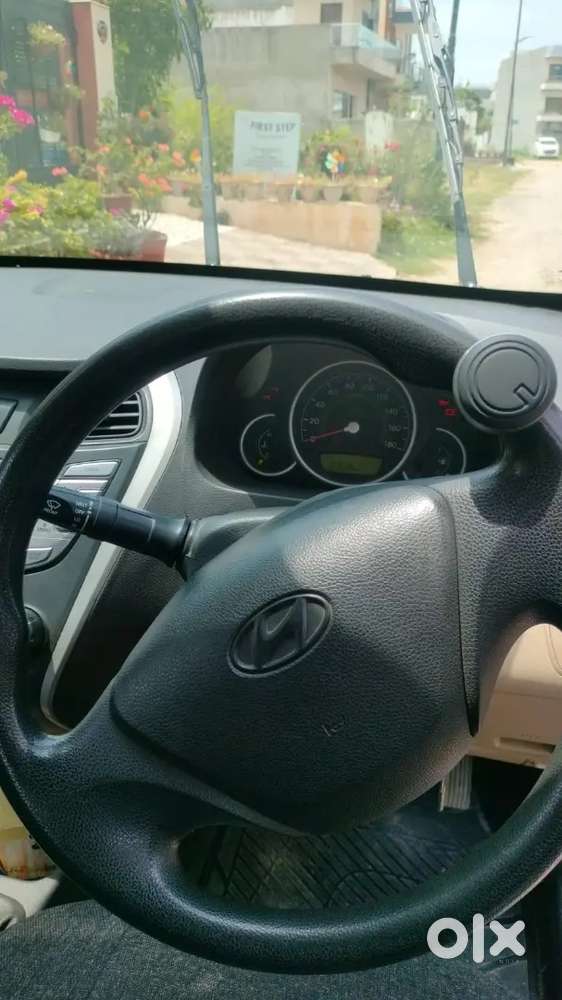 Hyundai Eon Magna Petrol Manual 2017