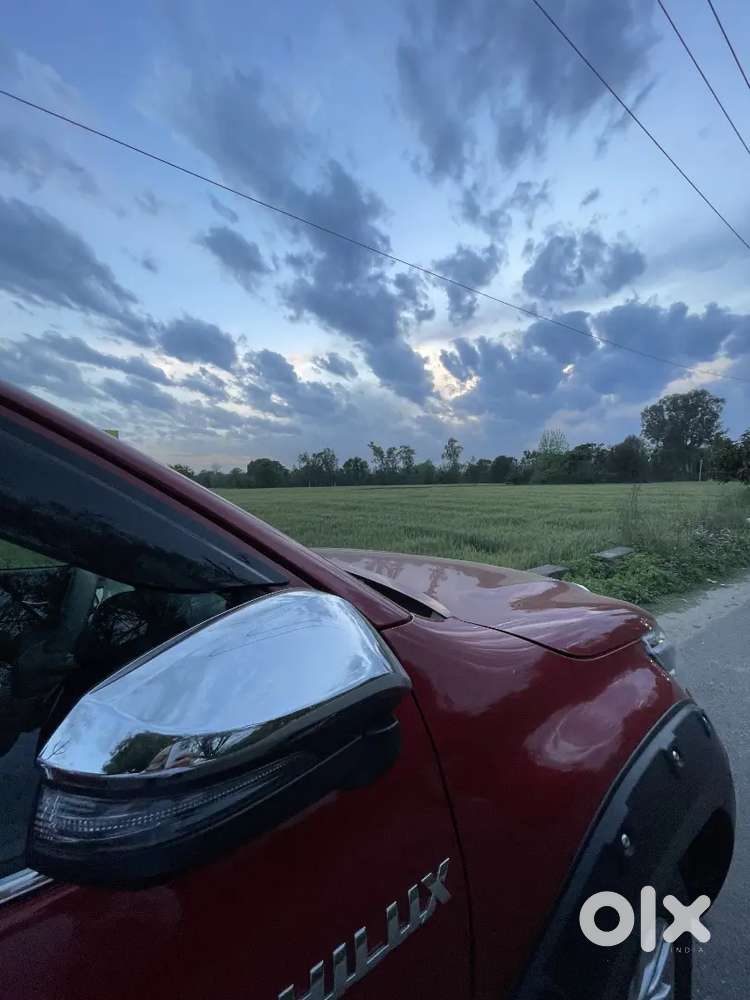Toyota Hilux 2023 Diesel 12500 Km Drive