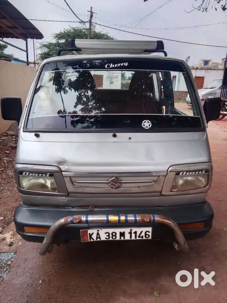 Maruti Suzuki Omni 2005