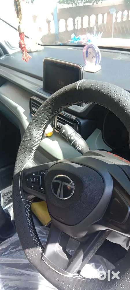 Tata Punch Adventure Plus Sanroof