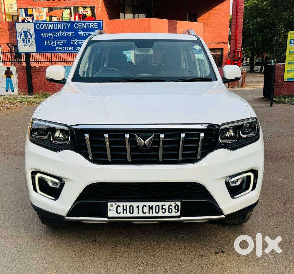 Mahindra Scorpio N Z8 L Petrol At 7 Str, 2022, Petrol
