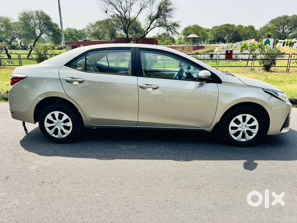 Toyota Corolla Altis J, 2018, Diesel