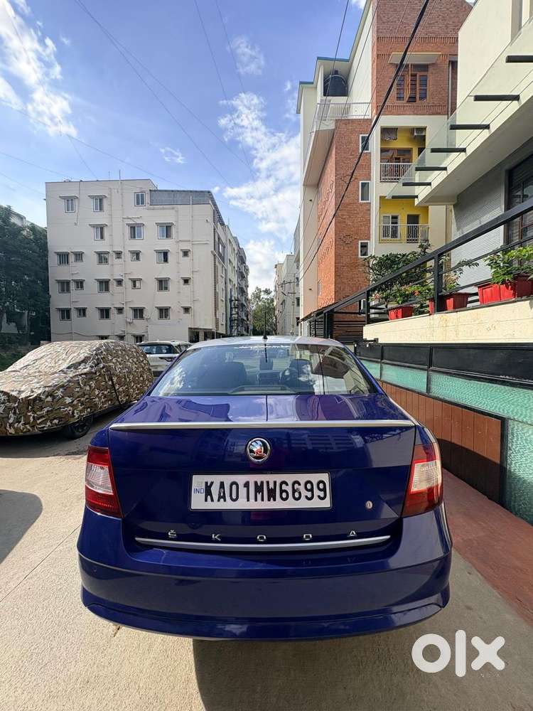 Skoda Rapid 1.0 Ambition Tsi At, 2021, Petrol