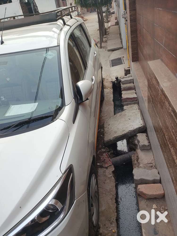 Maruti Suzuki Ertiga 2022-2023 Vxi Cng, 2022, Cng & Hybrids