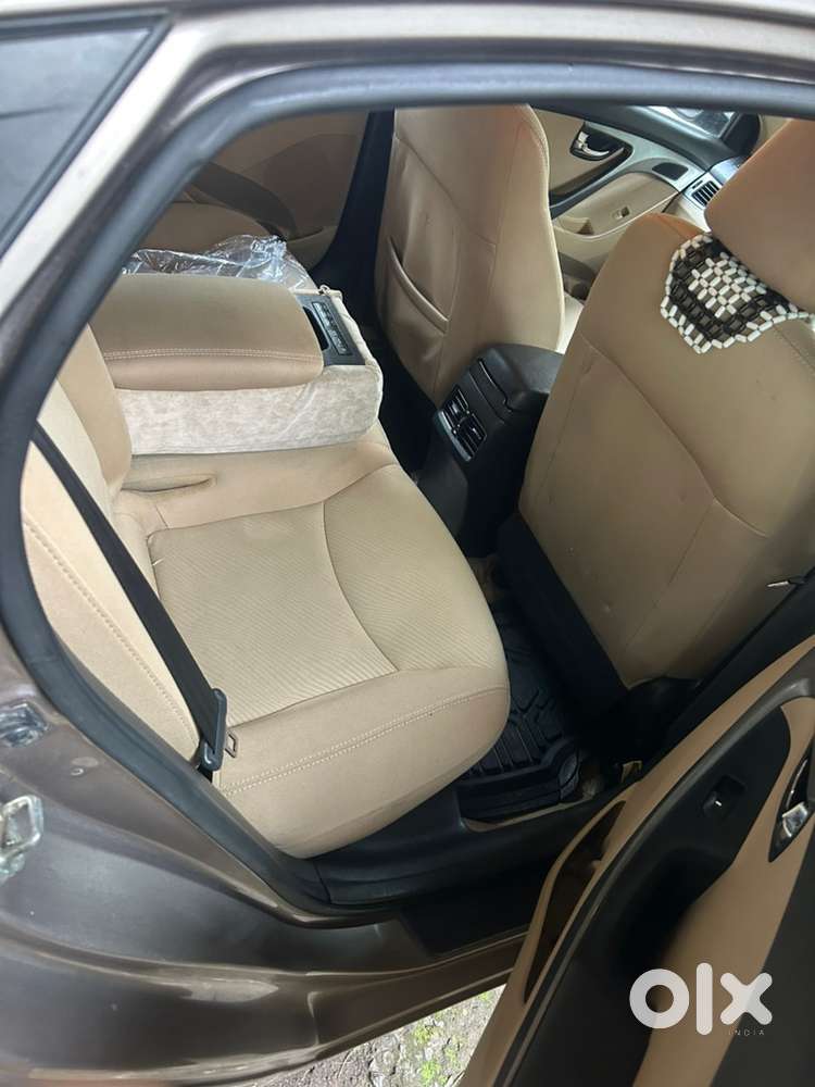 Hyundai Elantra 2013 Petrol Well Maintained
