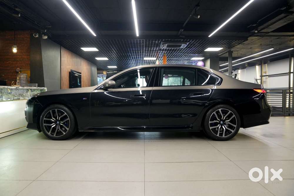 Bmw 7 Series 740i M Sport Petrol Automatic, 2023, Petrol