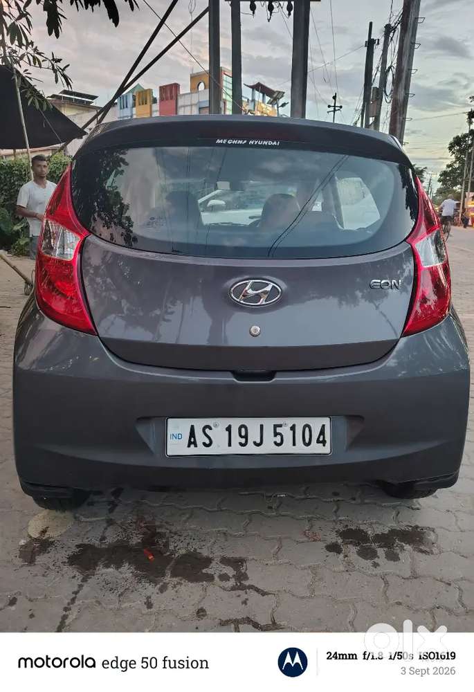 Hyundai Eon 1.0 Magna 2016 20+ Mileage Giving