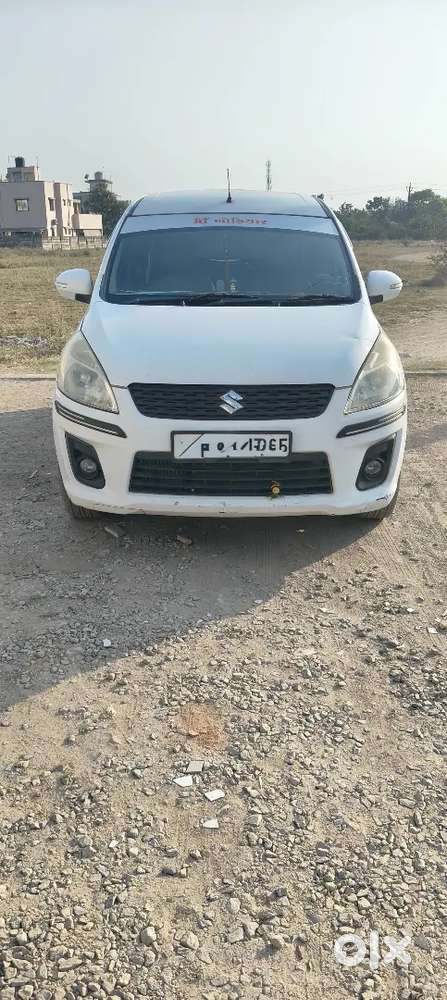 Maruti Suzuki Ertiga 2013 Diesel 166829 Km Driven