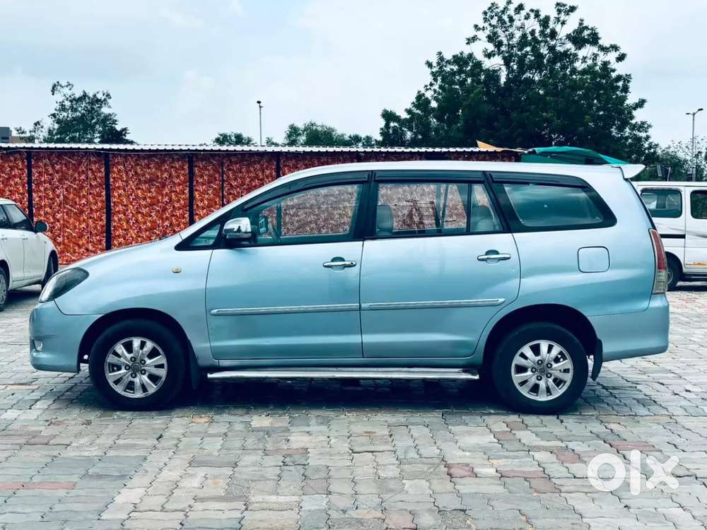 Toyota Innova 2.5 Vx 8 Str Bsiv, 2010, Diesel