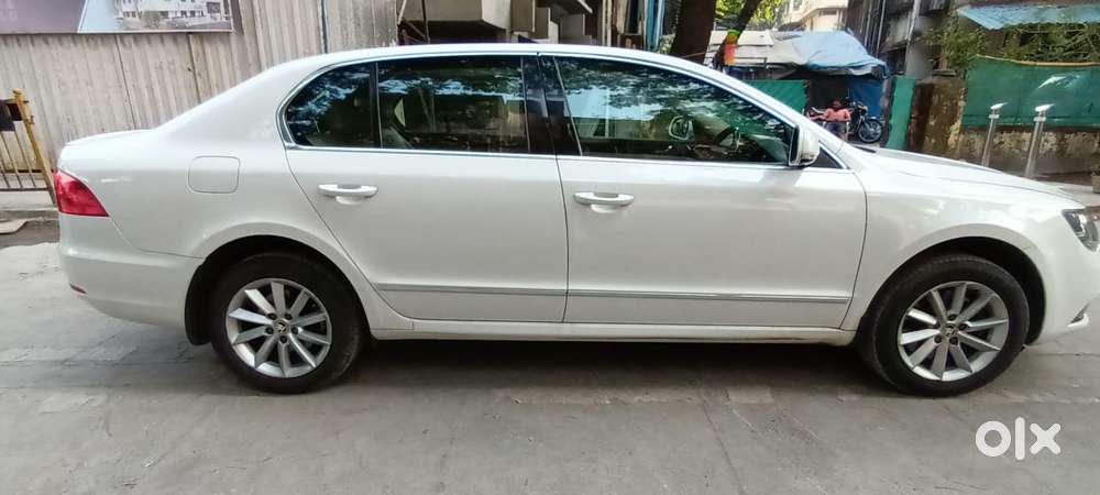 Skoda Superb Elegance Tdi 2.0 At, 2015, Diesel
