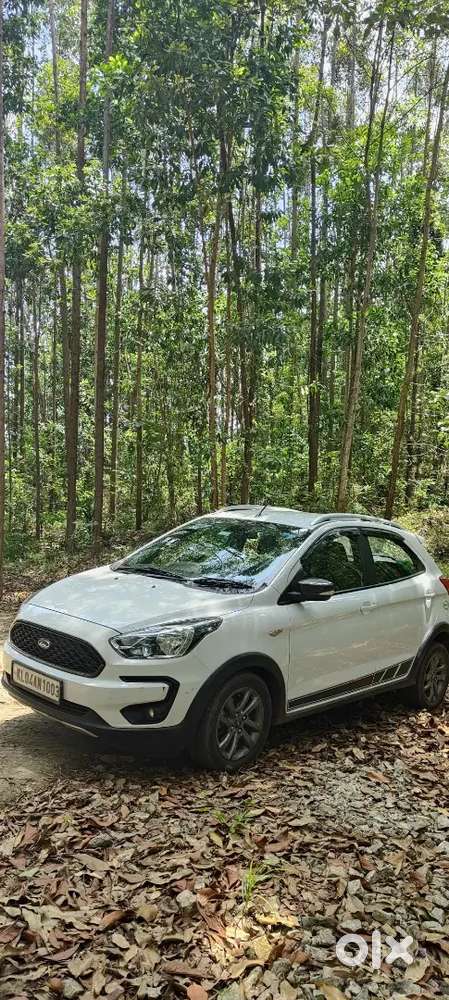 Ford Freestyle Petrol 2019