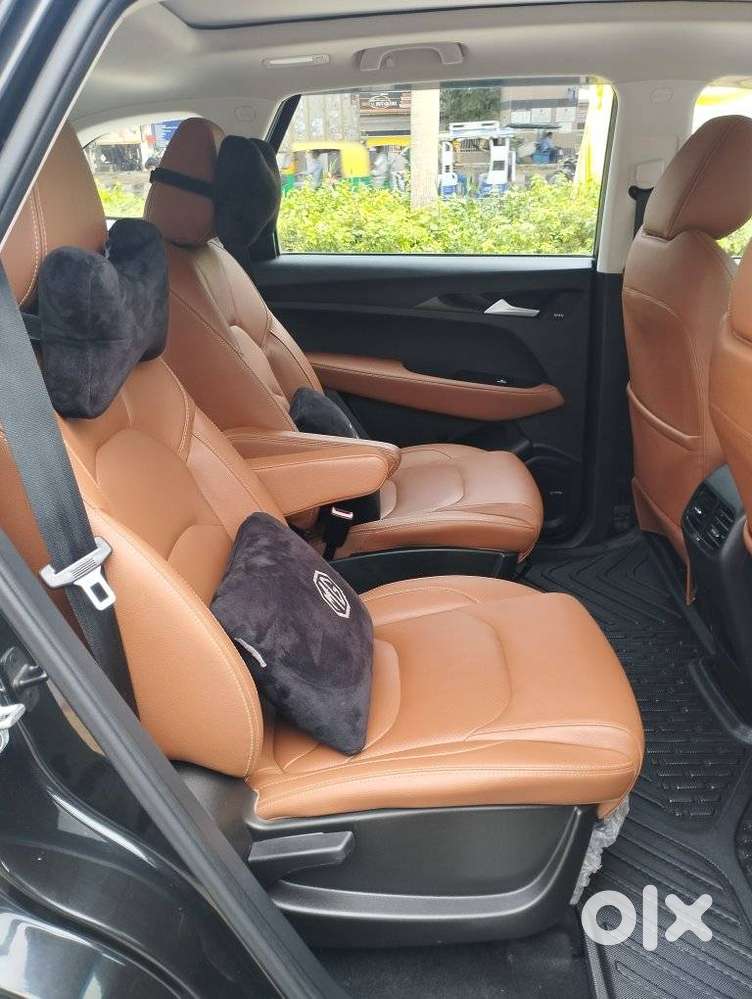 Mg Hector Plus Sharp Cvt, 2023, Petrol