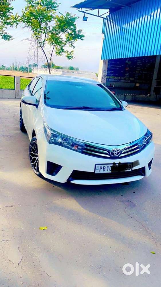 Toyota Corolla Altis 2015 Diesel Good Condition