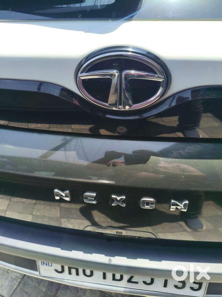 Tata Nexon 1.2 Revotron Xz, 2020, Petrol