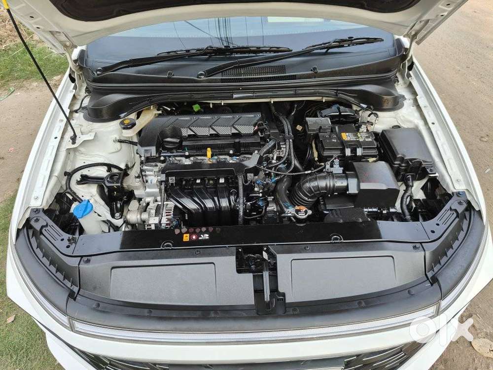 Hyundai Verna 1.5 Sx (o) Vtvt, 2024, Petrol