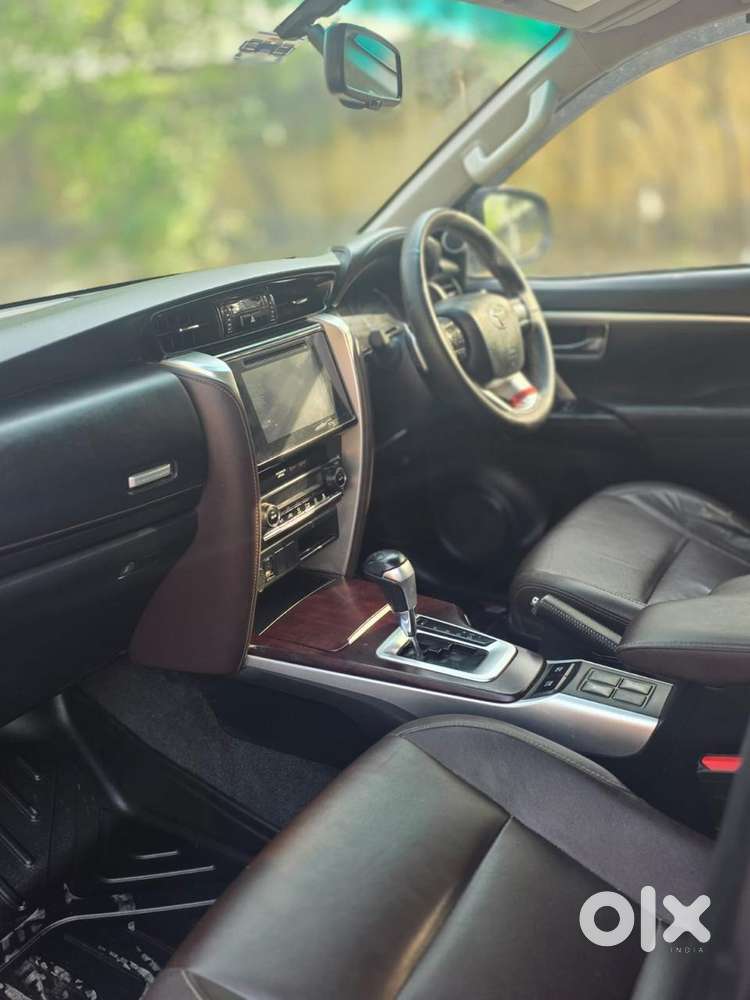 Toyota Fortuner 4x2 At 2.8 Diesel, 2019, Diesel