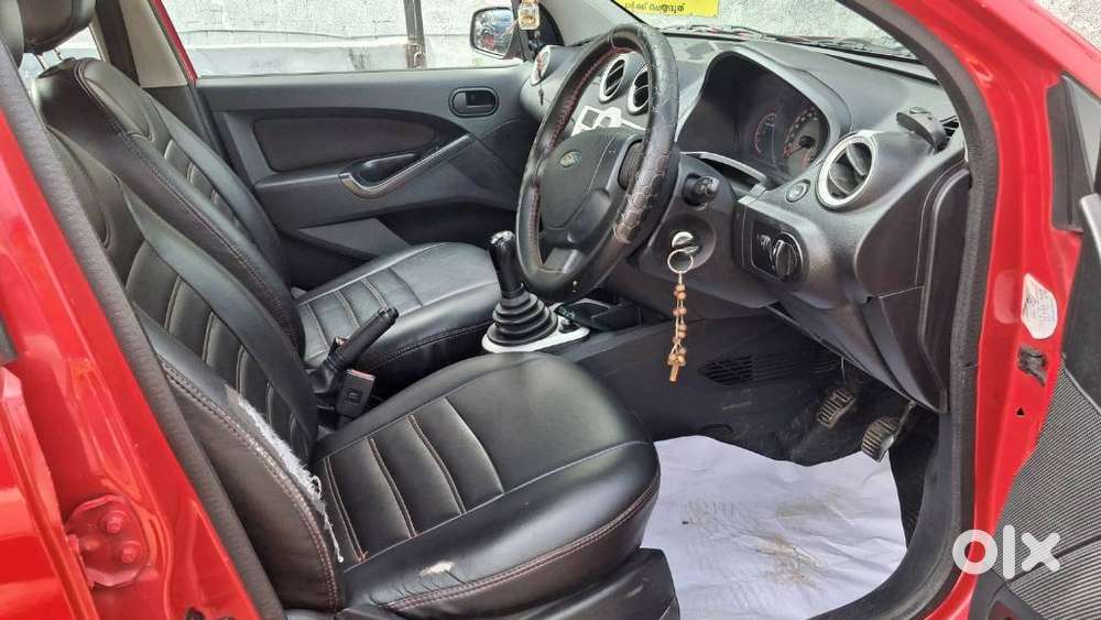 Ford Figo 2010-2012 Diesel Zxi, 2011, Diesel