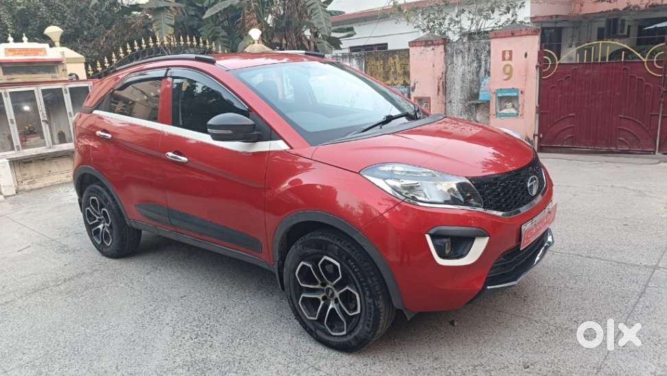 Tata Nexon 1.2 Revotron Xma Amt (s), 2019, Petrol