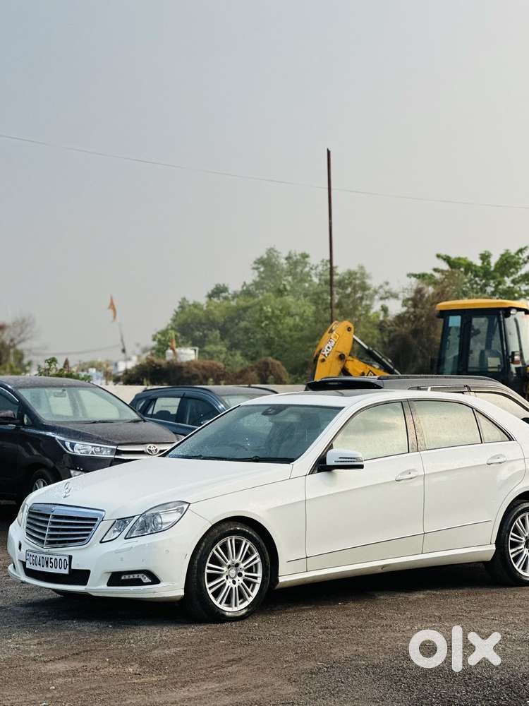 Mercedes-benz E-class 240 V6 At, 2010, Petrol