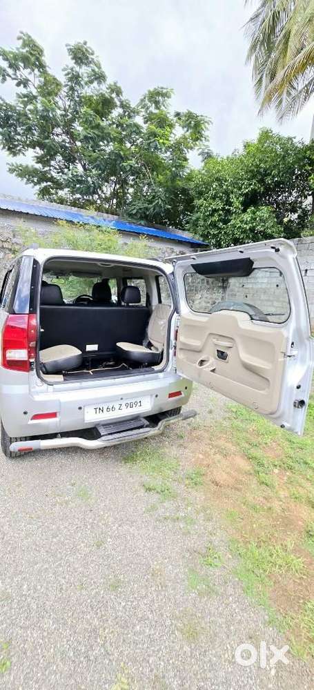 Mahindra Tuv 300 T10, 2018, Diesel