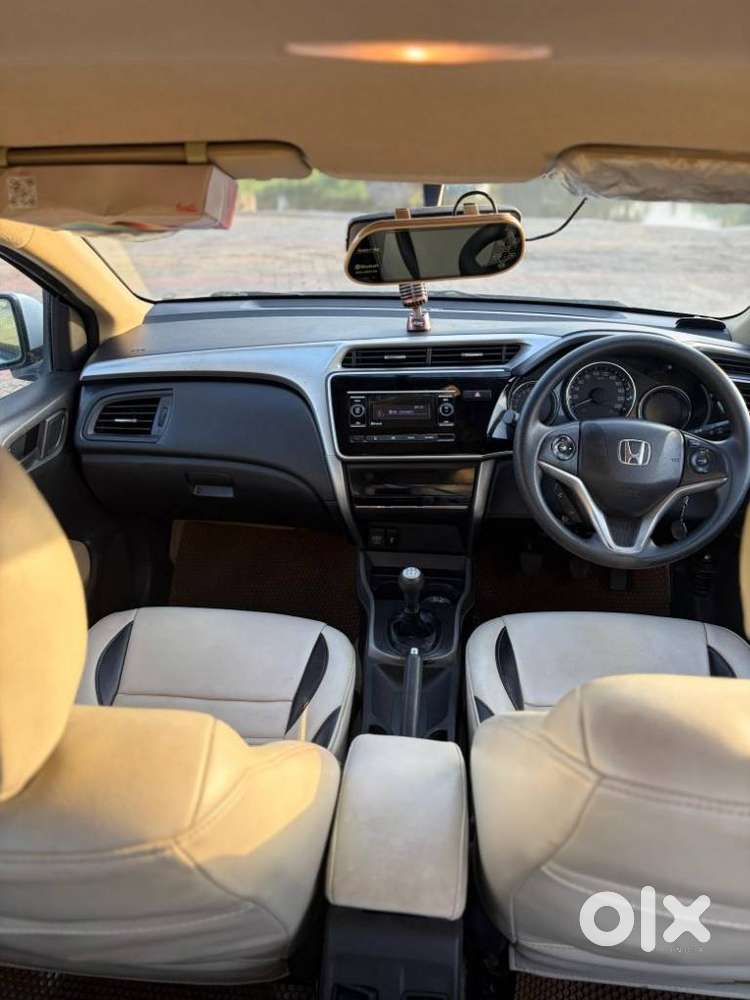 Honda City V Mt, 2016, Petrol