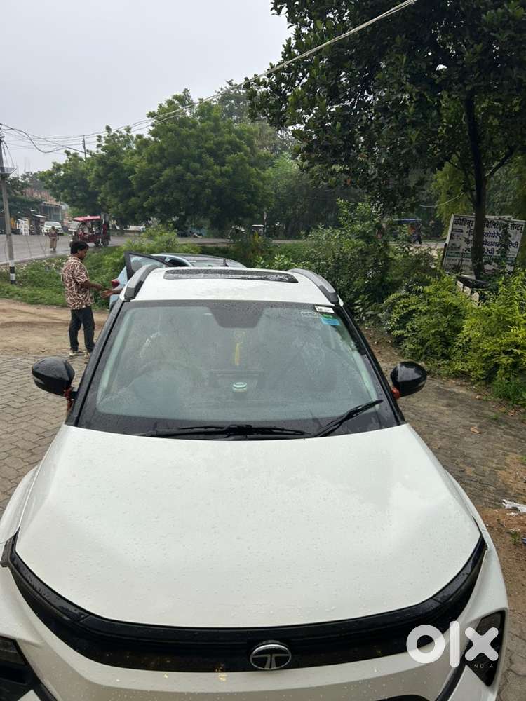 Tata Nexon Petrol 2000