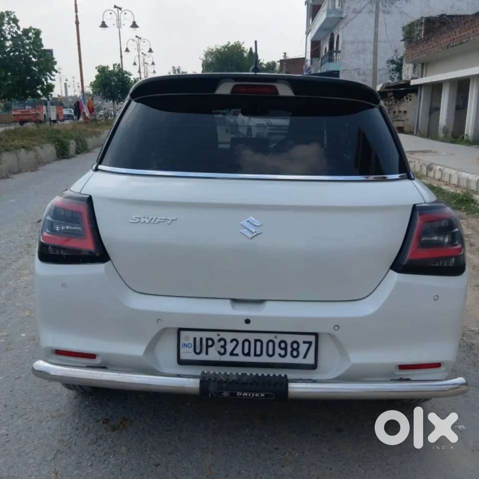 Maruti Suzuki Swift Vxi, 2024, Petrol