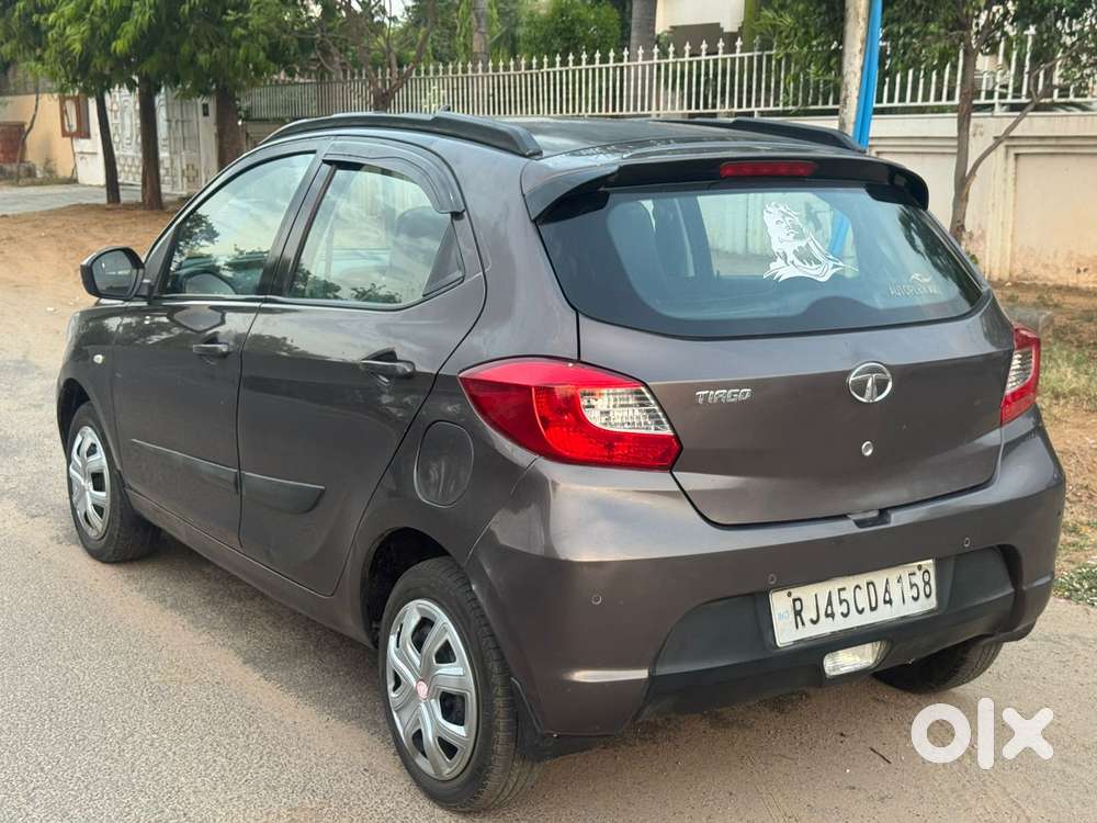 Tata Tiago, 2018, Petrol
