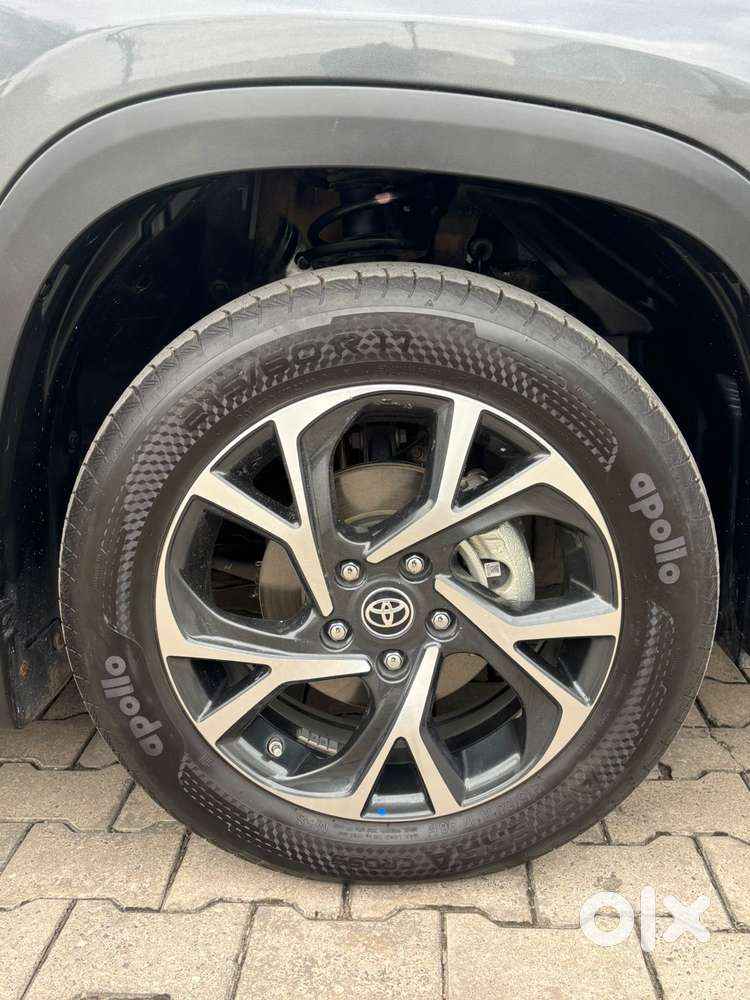 Toyota Urban Cruiser Hyryder 1.5 V Hybrid, 2024, Petrol