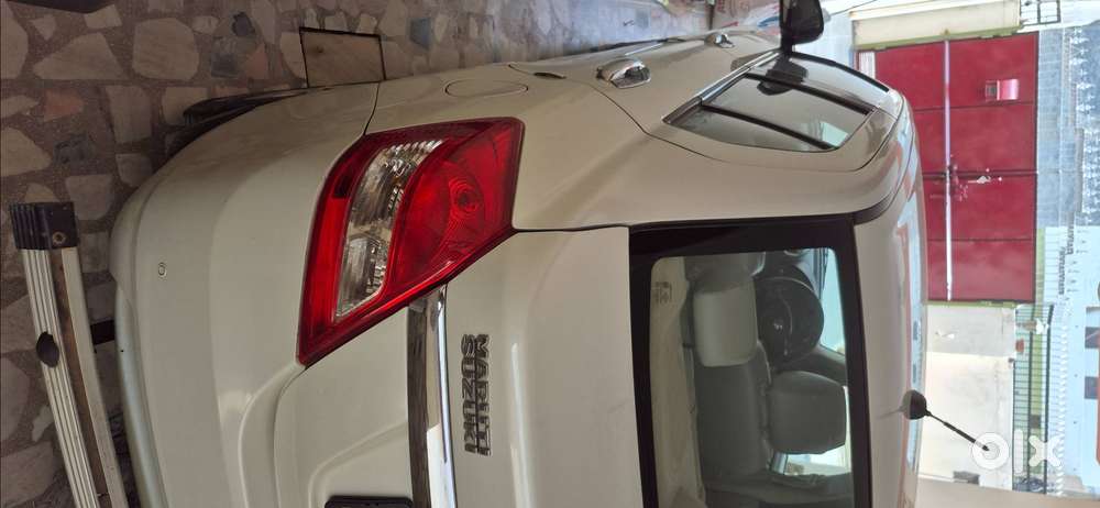 Maruti Swift Dzire 2013