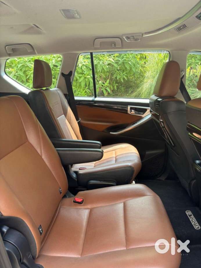 Toyota Innova Crysta 2.4 Z 7 Str, 2022, Diesel