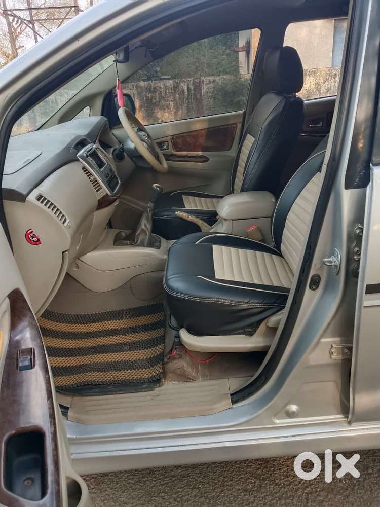 Toyota Innova 2.5 V 7 Str, 2012, Diesel