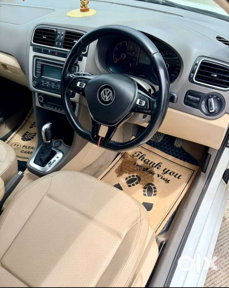 Volkswagen Vento Petrol Highline At, 2015, Petrol