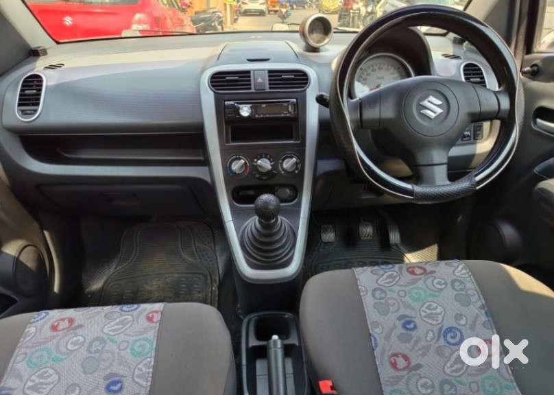 Maruti Suzuki Ritz Vxi, 2012, Petrol